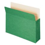 A Smead File Pocket with a straight-cut tab and 3-1/2 expansion reveals beige sections. This letter-sized green folder (73226) from the 25 per Box set is displayed against a plain white background.