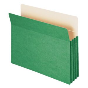 A Smead File Pocket with a straight-cut tab and 3-1/2 expansion reveals beige sections. This letter-sized green folder (73226) from the 25 per Box set is displayed against a plain white background.