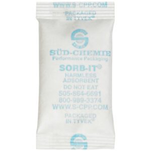 A small SORB-IT packet, labeled with SÜD-CHEMIE Performance Packaging, is the MH-USA 1 1/16 x 2 1/16 Silica Gel Packet. It’s a harmless adsorbent in Tyvek, marked DO NOT EAT, and includes contact numbers. (3000/Case).