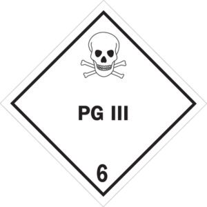 The MH-USA 4 x 4 - PG III - 6 labels display a skull and crossbones above PG III, with the number 6 for toxic substances, ensuring compliance. Available in rolls of 500.