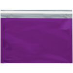 The MH-USA 9 1/2 x 12 3/4 Purple Metallic Glamour Mailers feature a silver sealing strip and stand out against a white backdrop, available in cases of 250.