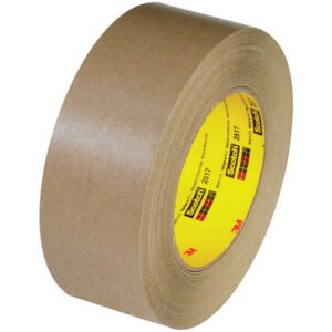 The 1 1/2 x 60 yds. 3M™ 2517 Flatback Tape has a yellow-lined interior with Scotch and 3M branding and comes in sturdy packs of 24 rolls per case, suitable for packaging or sealing needs.
