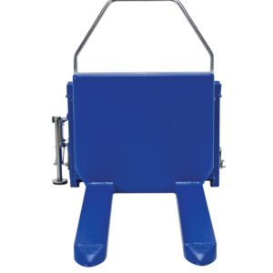 The Vestil Tilt Master Air/Oil, Recipr, 2000 lb capacity pallet truck features two forward-extending prongs and a sturdy metal handlebar. With a simple front design and side lever, its perfect for efficiently lifting and moving pallets.