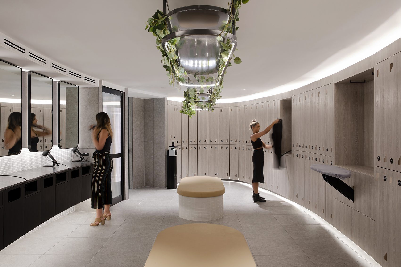 Smart Locker Systems | Material Handling USA