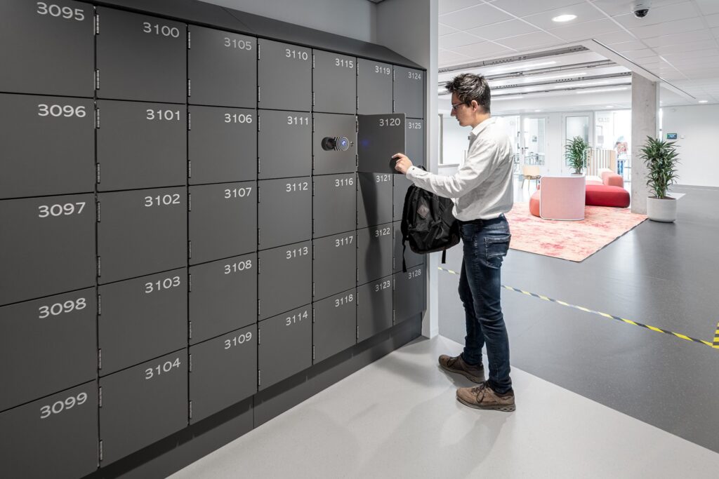 Smart Locker Systems