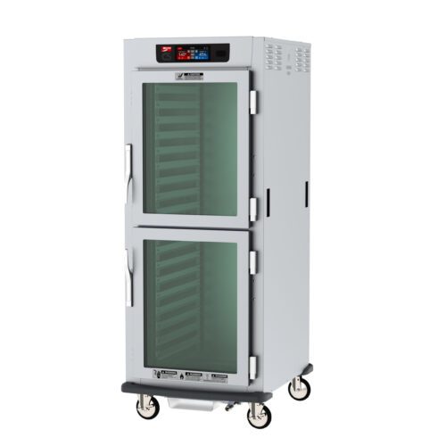 jjfbcy53l7c6g1zyafyeuljkst7yfzd9.jpg The Metro C599-SDC-L full-height heated cabinet features Dutch clear doors, digital controls, and Lip Load Aluminum Slides for easy access. This portable unit with interior shelves is mounted on wheels and displays temperature settings clearly at 60Hz.