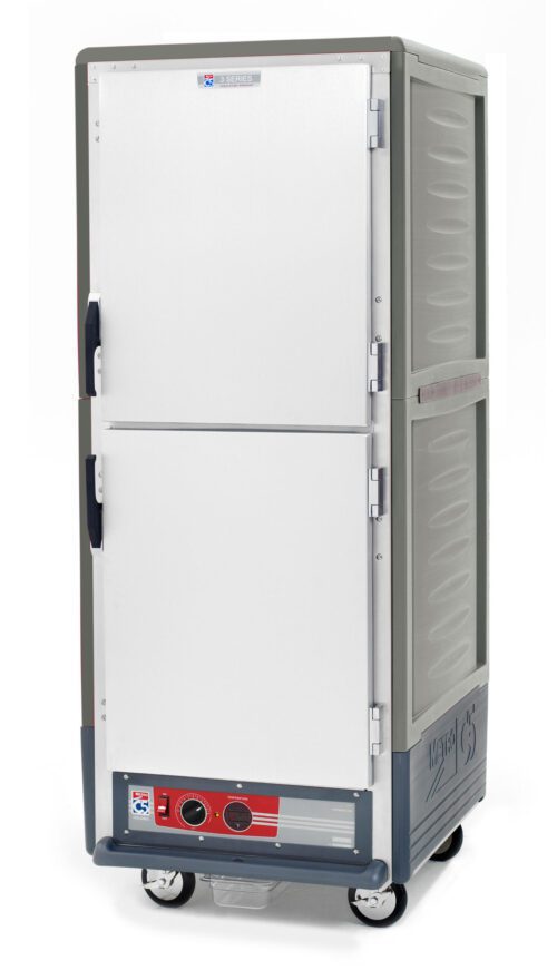 n5y3aa4la8scxposiekf746r4ffk7a8t.jpg The Metro C539-HDS-L-GYA insulated holding cabinet features a gray exterior with Dutch solid doors and two black front handles. Equipped with lip load aluminum slides, it has a red 60Hz control panel at the bottom, casters for mobility, operates at 120V and 2000W.