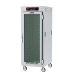 The Metro C589X-SFC-U C5 8 Series Insulated Reach-In Holding Cabinet features a full-height clear door, universal wire slides, digital display, and caster wheels for easy mobility. Designed for 220-240V power at 50/60Hz and 1681-2000W, its ideal for any kitchen environment.
