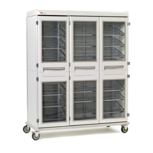 945ahv0wgbpe6318bxd6emlb7quj02f8.jpg The Metro SXRT76MXD1 Starsys XD Extra Deep Mobile Supply Cabinet is a triple-wide, non-locking unit on wheels with clear doors and multiple shelves for efficient medical supply organization.
