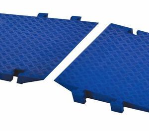 Two interlocking Justrite Cp,Gd,3Ch,Ada,Ramps,Do,Blu anti-fatigue floor mats feature a diamond pattern and notched edges for seamless connection. Positioned on a pristine white background.