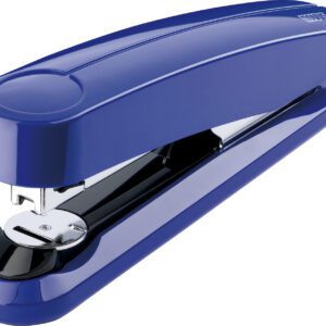 The Novus B5fc Flat Clinch Stapler in blue, available by the case of 40, features a modern design with a striking blue finish. Its closed form discreetly highlights the metallic stapling mechanism underneath, making it an exceptional choice for discerning office professionals.
